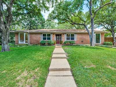 705 Annette Drive Bedford, TX 76022