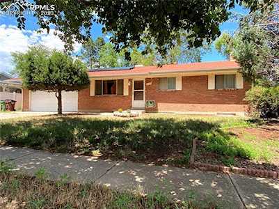 4105 Edwinstowe Avenue Colorado Springs, CO 80907