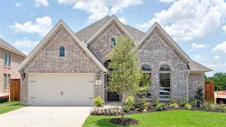 1204 Bluestem Drive Aubrey, TX 76227