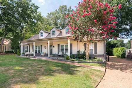8010 Neshoba Rd Germantown, TN 38138