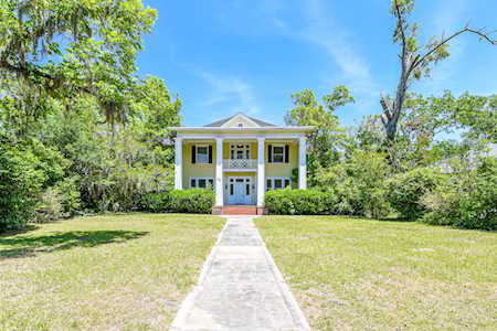 701 Hampton St Walterboro, SC 29488