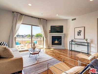 8238 W Manchester Avenue #403 Playa Del Rey, CA 90293