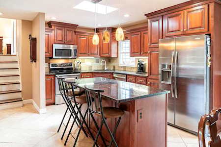 12400 Brookgreen Dr Louisville, KY 40243