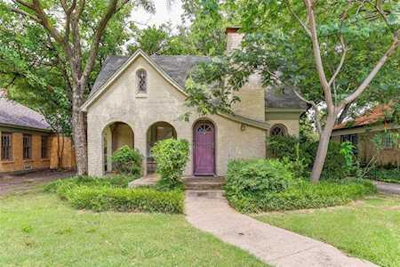 5215 Alcott Street Dallas, TX 75206