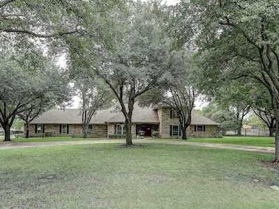4510 Meadow Hill Mckinney, TX 75070