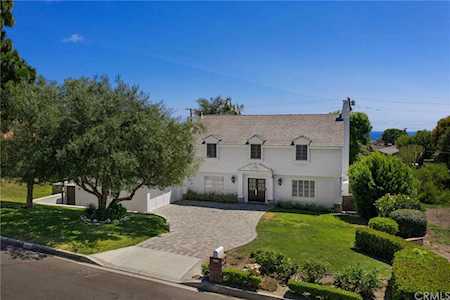 2401 Via Carrillo Palos Verdes Estates, CA 90274