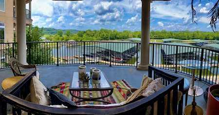 400 Warioto Way Apt 304 Ashland City, TN 37015