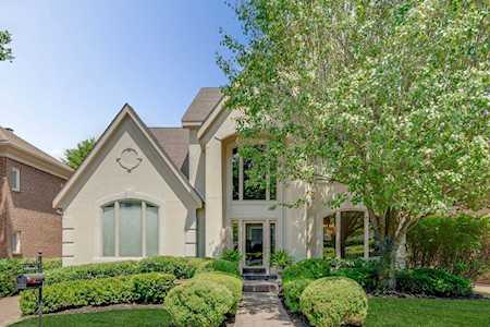 4 Abbeywood Ct Nashville, TN 37215