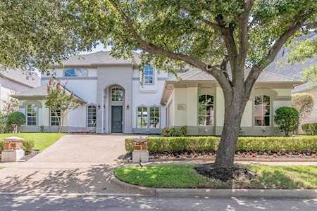 1306 Regency Court Southlake, TX 76092