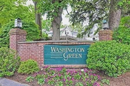 33 Washington Green #8 Walpole, MA 02032