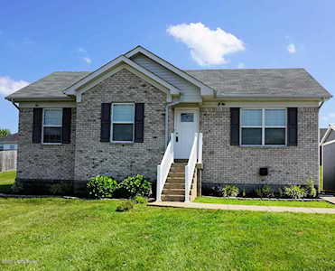 291 Gentry Crossings Blvd Mt Washington, KY 40047
