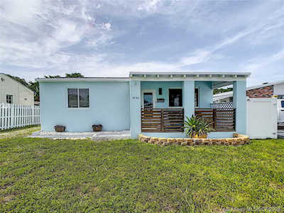 2726 Taylor St Hollywood, FL 33020