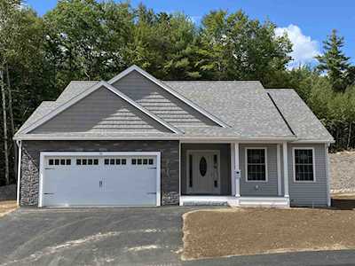 36 Pineview Dr #1 Candia, NH 03034