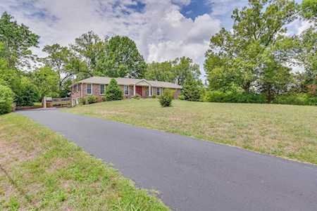6504 Pennywell Dr Nashville, TN 37205