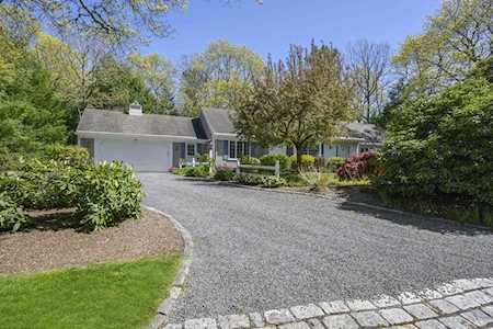 114 Chine Way Barnstable, MA 02655