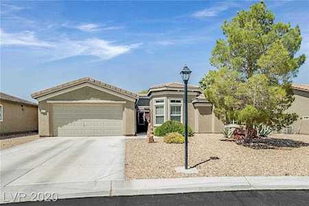8212 Pristine Meadow Las Vegas, NV 89131
