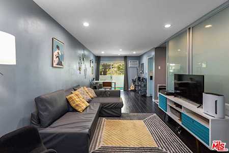 960 Larrabee Street #228 West Hollywood, CA 90069