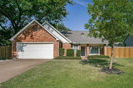 569 Dove Creek Circle Grapevine, TX 76051