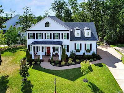 2130 Farnborough Dr Chesterfield, VA 23112