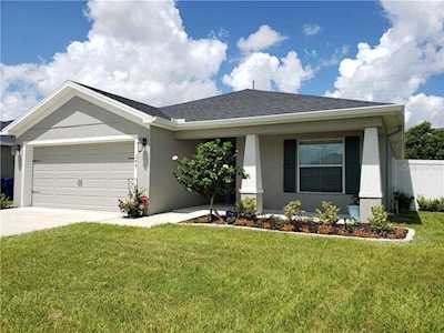 349 St Georges CIRCLE Eagle Lake, FL 33839