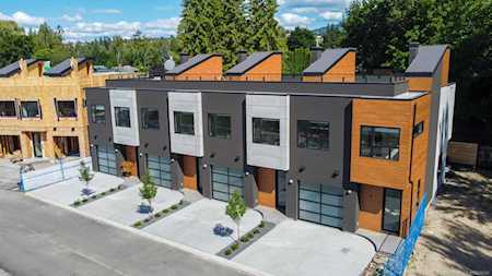 525 Mcclure Road #2 Kelowna, BC V1W1K9