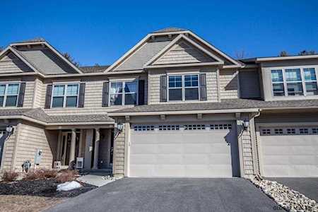 65 Lancaster Ct Ballston Lake, NY 12019