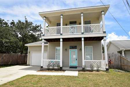 7110 Lagoon Dr Panama City Beach, FL 32408