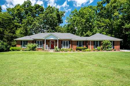 1503 Harrod Dr Crestwood, KY 40014