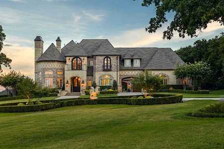 1216 SADDLEBROOK Way Bartonville, TX 76226