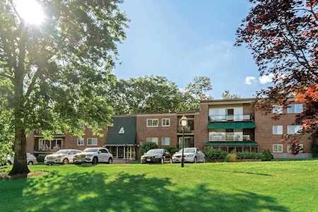 1202 Greendale Ave #135 Needham, MA 02492