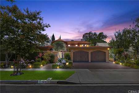 12431 Kensington Road Rossmoor, CA 90720