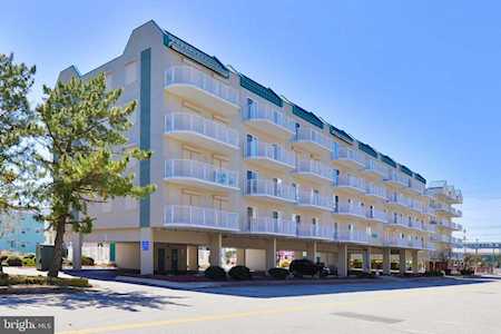 7 137th St #407 Ocean City, MD 21842