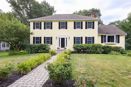 8 Morgan Dr Danvers, MA 01923
