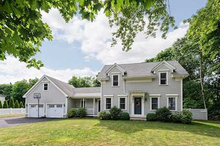 296 Mount Hope St North Attleboro, MA 02760