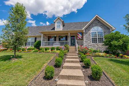 6809 Seaton Woods Dr Louisville, KY 40291