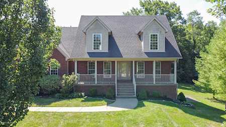 4511 Abbott Grove Pl Crestwood, KY 40014