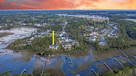 3610 Coastal Crab Rd Mount Pleasant, SC 29466