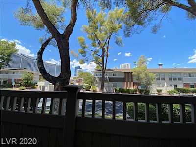2822 Loveland Dr #1405 Las Vegas, NV 89109