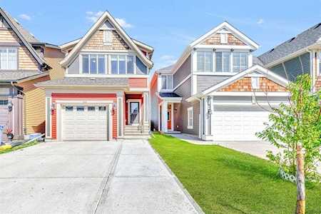 306 Auburn Crest Way SE Calgary, AB T3M 1P7