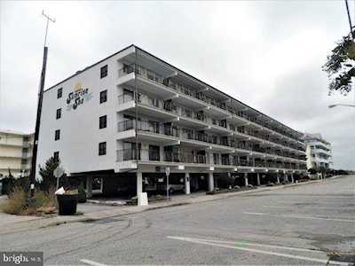 8 63rd St #205 Ocean City, MD 21842