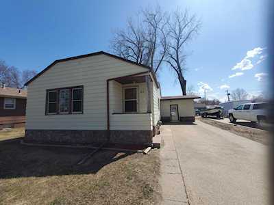 511 W Bowen Ave Bismarck, ND 58504