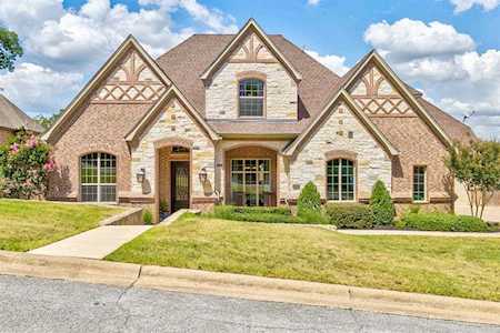 6829 Nob Hill Drive North Richland Hills, TX 76182