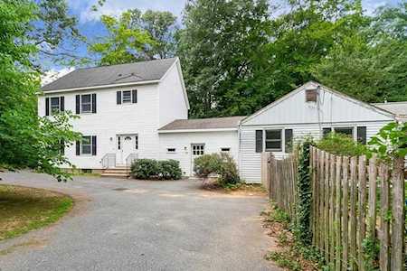 11 Indian Rd Wayland, MA 01778
