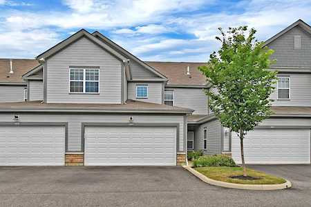 5880 Bluestone Way Lewis Center, OH 43035