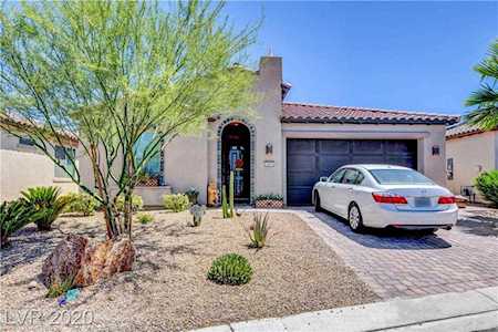 3805 Riviera Regal North Las Vegas, NV 89081
