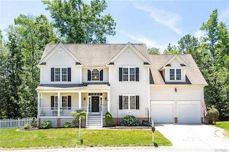 7736 Hampton Manor Ct Chesterfield, VA 23832
