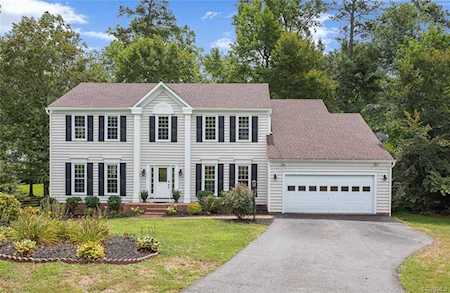 9389 Marlbourne Way Mechanicsville, VA 23116