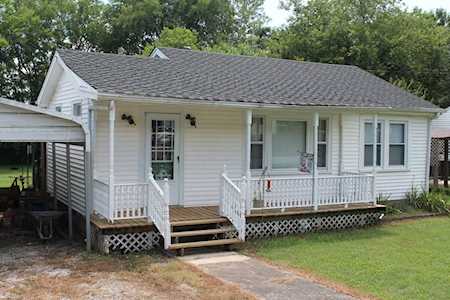 407 Adams Ave Mount Pleasant, TN 38474