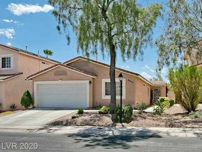 8833 Spinning Wheel Ave Las Vegas, NV 89143