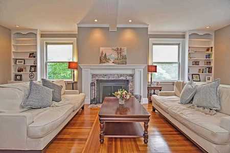 45 Arlington St Newton, MA 02458